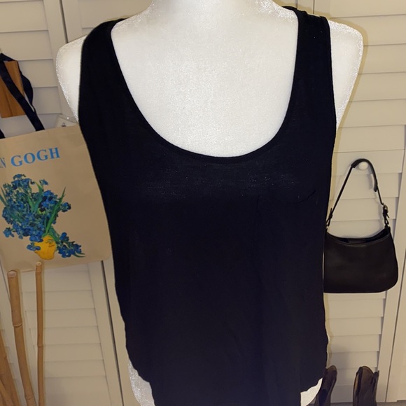 Two toned top - Picture 2 of 3